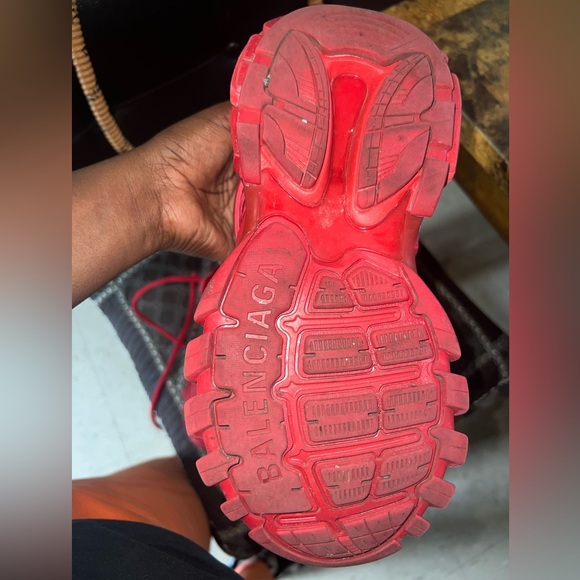 wore 5 times , my feet grew , they are too small - Picture 2 of 7